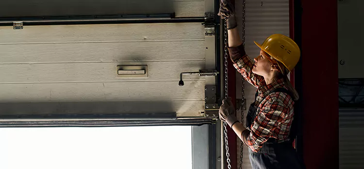 Addressing Common Garage Door Stoppage Issues in Hazel Dell, WA